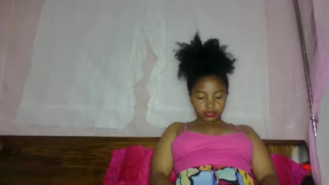 khaissa online show from April 4, 5:10 pm