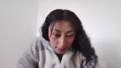 khaleesi_j online show from February 18, 3:32 pm