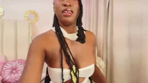 Snapshot of khalimaxwell chatting on May 24, 4:28 am khalimaxwell online show from May 24, 4:28 am