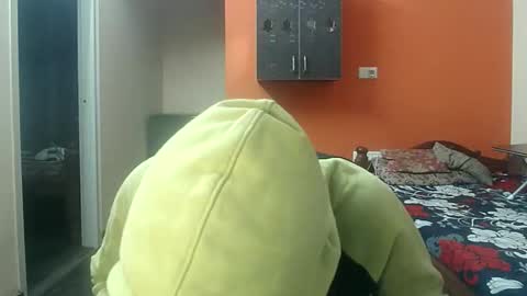 Khan3043 online show from February 5, 6:01 pm