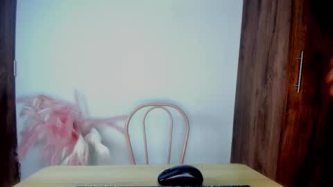 Snapshot of khate_smith chatting on October 12, 4:28 pm khate_smith online show from October 12, 4:28 pm