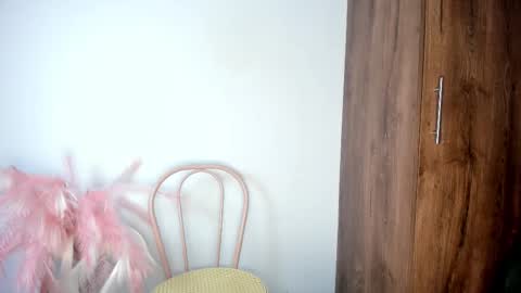 Snapshot of khate_smith chatting on November 20, 4:07 pm khate_smith online show from November 20, 4:07 pm