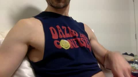 Snapshot of kheaven711 chatting on November 6, 8:15 am Kheaven711 online show from November 6, 8:15 am