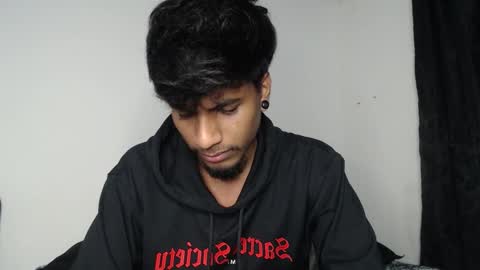 khevinlopezonig online show from October 11, 8:24 am