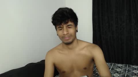 khevinlopezonig online show from October 24, 5:04 am