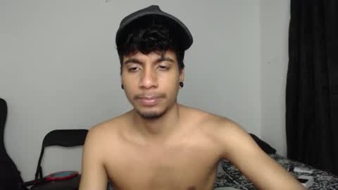 khevinlopezonig online show from October 29, 3:53 am