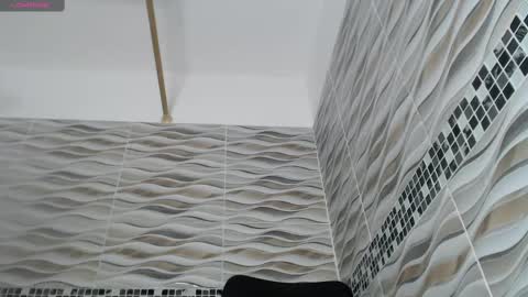 khloe33 online show from November 11, 9:31 am