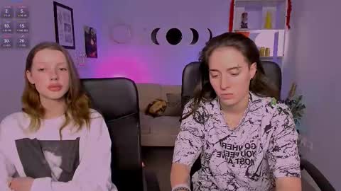 khloebeauty online show from March 27, 8:30 pm