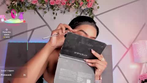 khloerosee online show from February 17, 7:31 pm