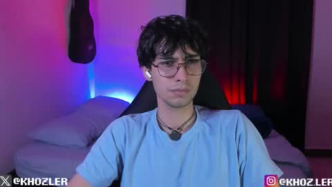 khozler_ online show from December 3, 2:08 am