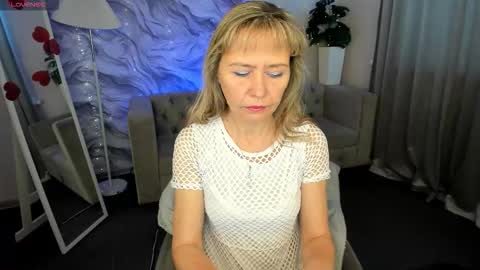 Ellie online show from February 6, 11:13 am