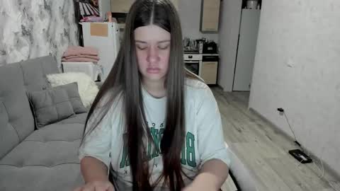 kianna_dior_ online show from November 26, 10:38 am