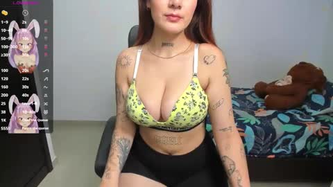 Evelyn online show from February 26, 11:37 pm