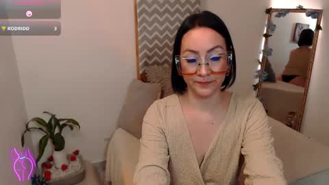 Kiara Bermont online show from September 22, 3:47 pm