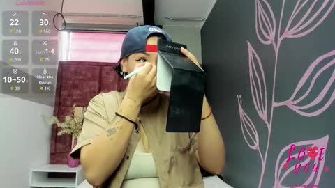 KIARA FOX online show from March 20, 8:35 pm