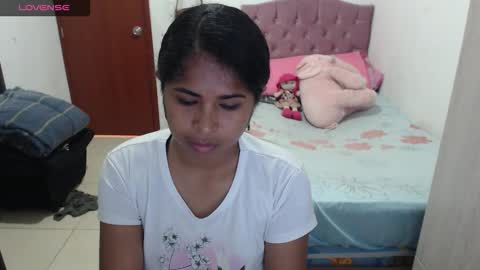 Kiara online show from October 3, 4:37 pm