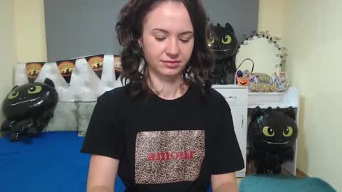 Kara online show from October 15, 5:46 pm