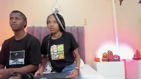 Snapshot of kiarasimons_ chatting on October 30, 7:14 pm Sara Palacios online show from October 30, 7:14 pm