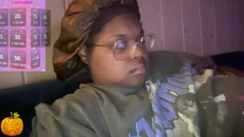 Snapshot of kiarasugars chatting on November 4, 1:48 am KiaraSugars online show from November 4, 1:48 am