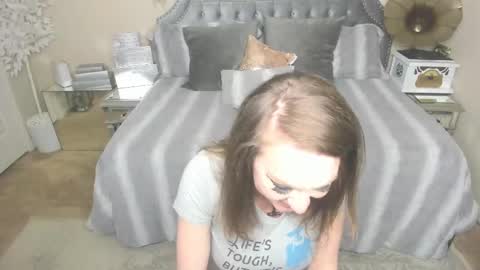 Snapshot of kiarose chatting on February 15, 12:37 am Kia Rose online show from February 15, 12:37 am