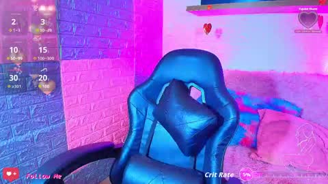 leidy  online show from April 15, 3:52 pm