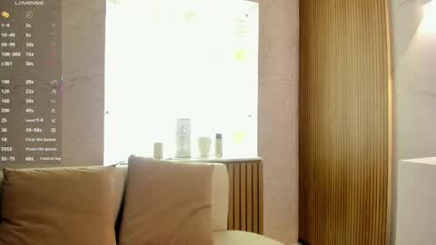 Snapshot of kiim_taaylor chatting on December 14, 2:11 pm Kim online show from December 14, 2:11 pm