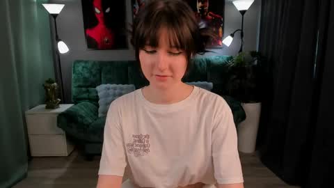 Kika online show from April 13, 2:22 pm