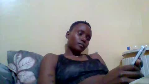 Snapshot of kiki8319075 chatting on May 15, 6:59 pm kiki8319075 online show from May 15, 6:59 pm