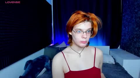 Kiki online show from December 9, 10:22 am