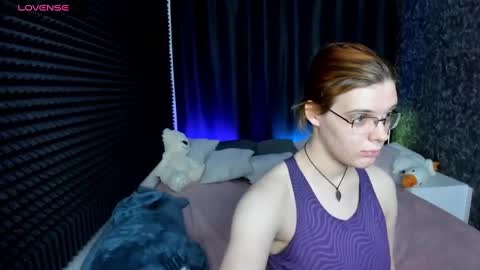 Kiki online show from January 9, 10:20 am
