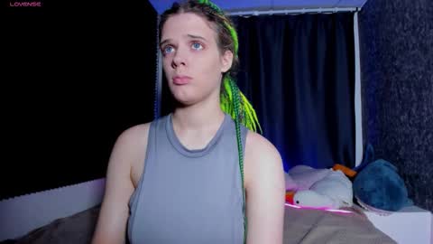 Kiki online show from October 25, 10:01 am