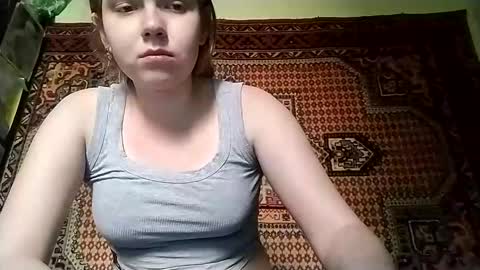 kikibang_ online show from October 16, 8:15 am