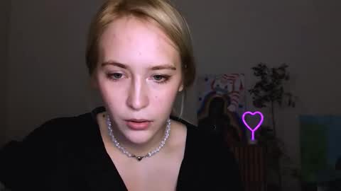 kikikarma online show from February 13, 6:15 pm