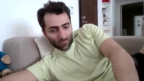 kikkus01 online show from February 26, 1:21 pm