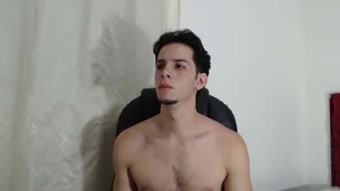 killua_parker online show from February 11, 3:55 am