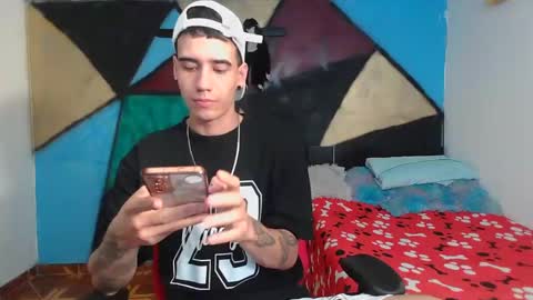Snapshot of kilyan_ chatting on February 8, 3:41 am jahn online show from February 8, 3:41 am