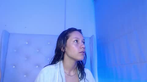 cherry  online show from December 18, 3:23 am