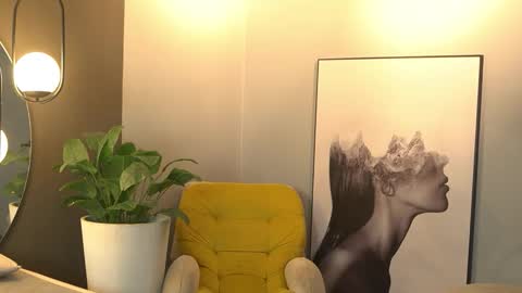 Kim online show from March 30, 1:01 pm