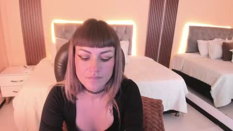 Kim Jeins666 online show from May 22, 1:06 pm