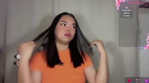 KYLIE online show from November 22, 12:15 pm