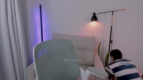 Snapshot of kim_lian2 chatting on February 13, 3:24 am Kim Lian online show from February 13, 3:24 am