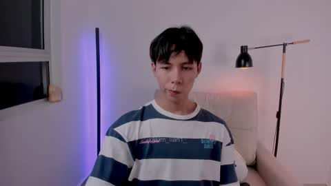 Snapshot of kim_lian2 chatting on February 17, 6:21 am Kim Lian online show from February 17, 6:21 am