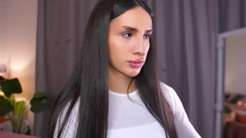 Snapshot of kim_oberlin chatting on November 1, 11:12 am Kim Oberlin online show from November 1, 11:12 am