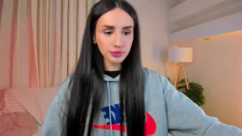 Snapshot of kim_oberlin chatting on January 12, 4:01 pm Kim Oberlin online show from January 12, 4:01 pm