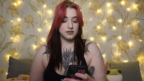 Hi Im Kimberly but u can call me Kim. Turn on ur sound i love to talk and moan online show from December 6, 11:00 am