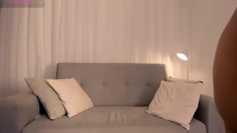 Snapshot of kim_spencer chatting on December 17, 2:45 pm Kim online show from December 17, 2:45 pm