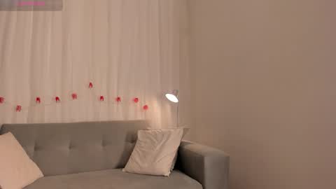 Snapshot of kim_spencer chatting on January 10, 2:19 pm Kim online show from January 10, 2:19 pm