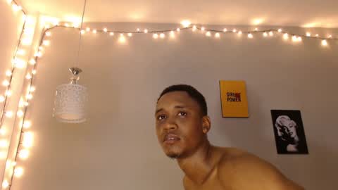 Kim  Yuk online show from December 13, 1:37 am