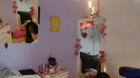 Kim  Yuk online show from February 22, 10:09 pm