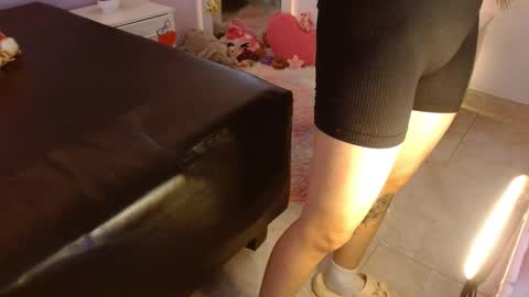 Kim  Yuk online show from February 25, 10:18 pm